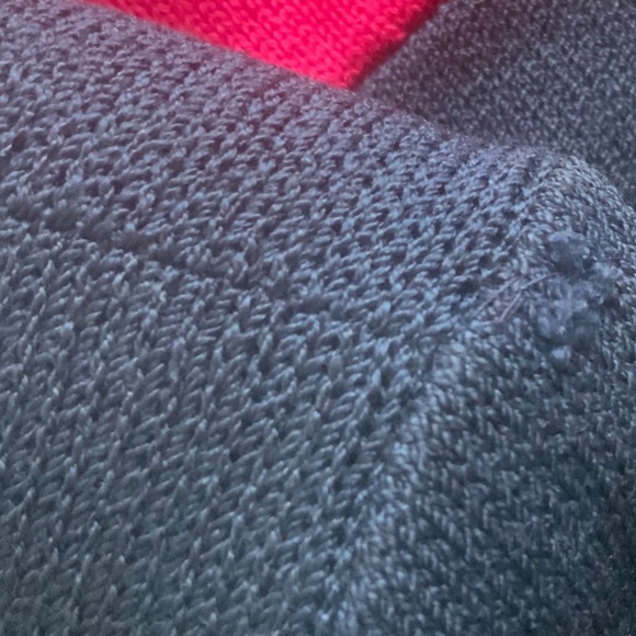 ST JOHN SPORTSWEAR KNIT TUNIC - Picture 6 of 6